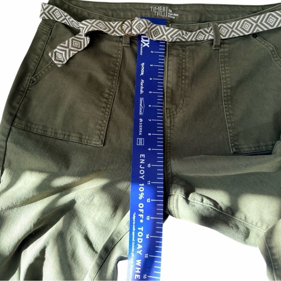 Time and Tru High Rise Skinny Jeans – Size 18 – Olive Green - Picture 6 of 8